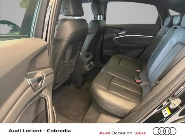 Audi E-Tron sportback 55 408ch s line e-quattro — photo 8