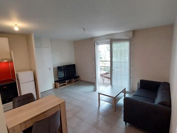 Location T2 Meublé 42 m² avec terrasse - Avenue André Maginot, Tours