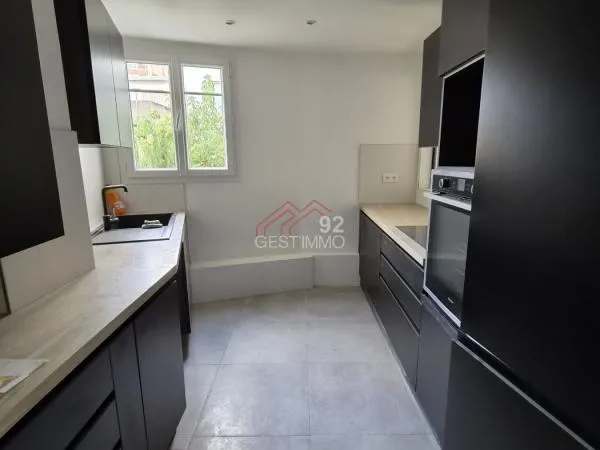 ASNIERES CENTRE - APPARTEMENT 3 PIECES