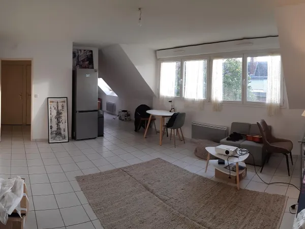 Loue T2 (50m²) amiens proche gare meublé dans résidence sécurisé avec garage