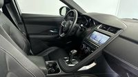 Jaguar E-Pace 2.0D 180ch HSE AWD BVA9 — photo 15