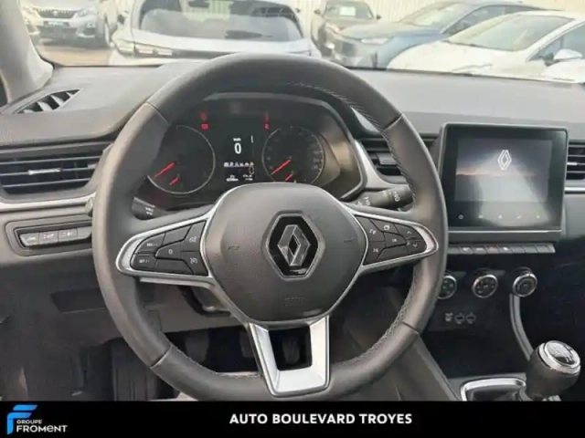Renault Captur 1.0 tce 90ch evolution — photo 9
