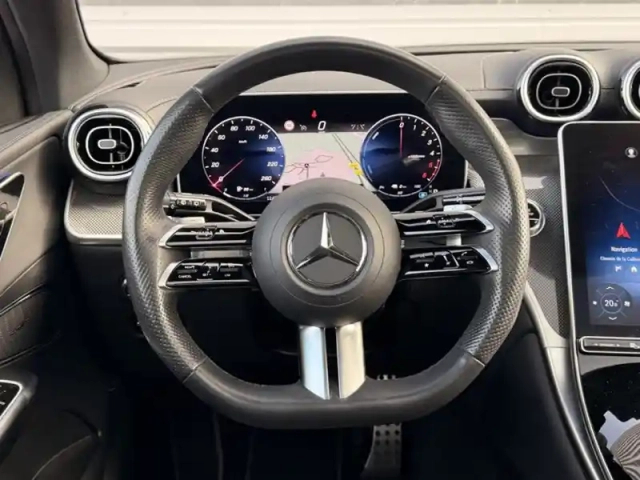 Mercedes Glc suv 300 de 4matic amg line — photo 22