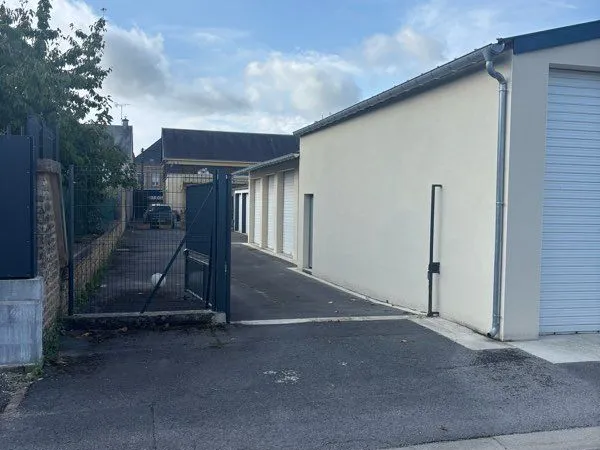 Garage,, neuf à louer