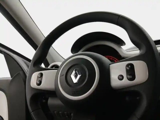 Renault Twingo 1.0 sce 65ch equilibre — photo 135