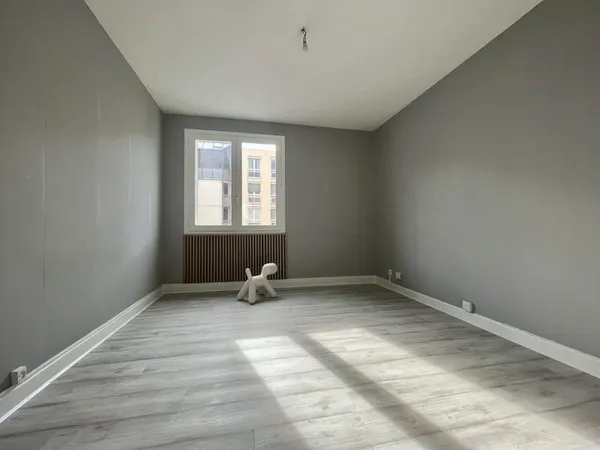 Appartement T3 64m2 Secteur Coubertin