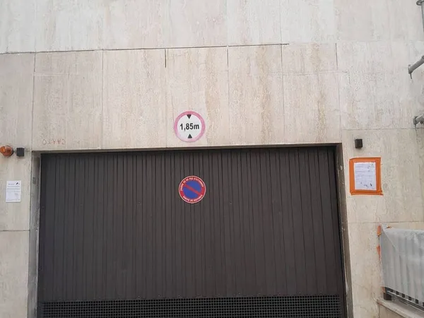 Parking 11 m²