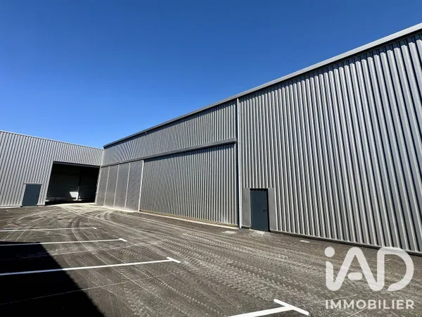 Local commercial 1 pièce 500 m²