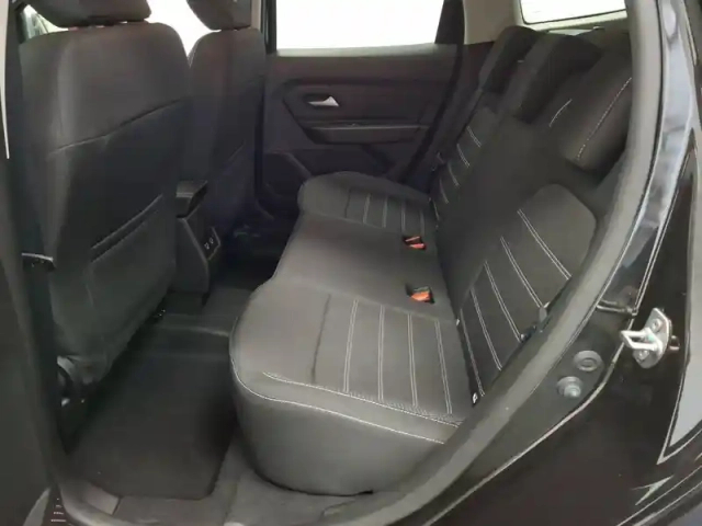 Dacia Duster tce 150 4x2 edc — photo 27