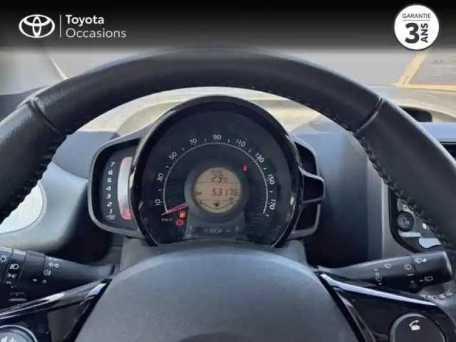 Toyota Aygo 1.0 vvt-i 72ch x-play 5p my20 — photo 14