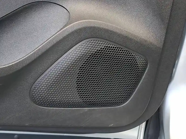 Renault Kadjar tce 140 edc — photo 39