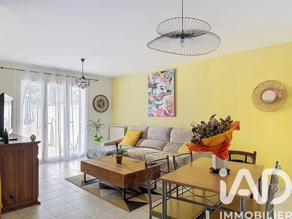 Maison de plain-pied 5 pièces 88 m²