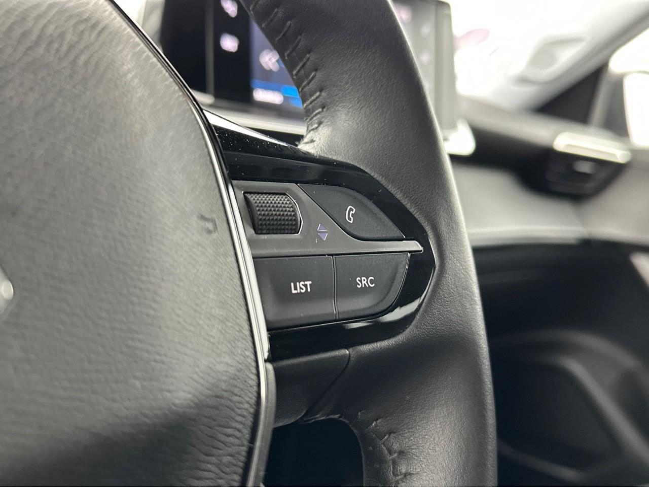 Peugeot 2008 puretech 100 s&s bvm6 style — photo 20