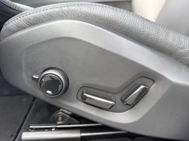 Volvo Xc60 t8 hybride rechargeable 310 + 145ch ultra style chrome geartronic 8 awd — photo 15