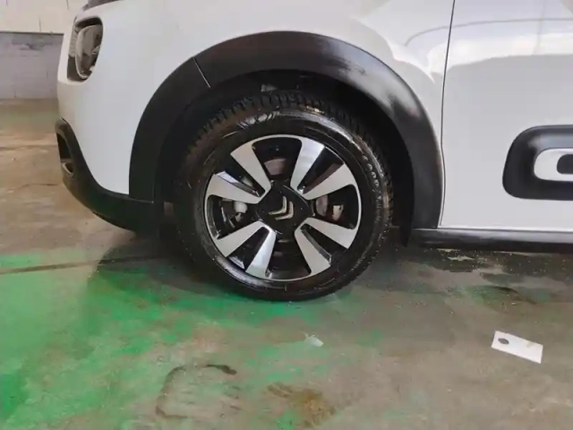 Citroën C3 puretech 110 ch bvm6 max — photo 15