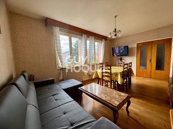 À vendre au CREUSOT (71200), maison 6 pièces d'environ 134 m².