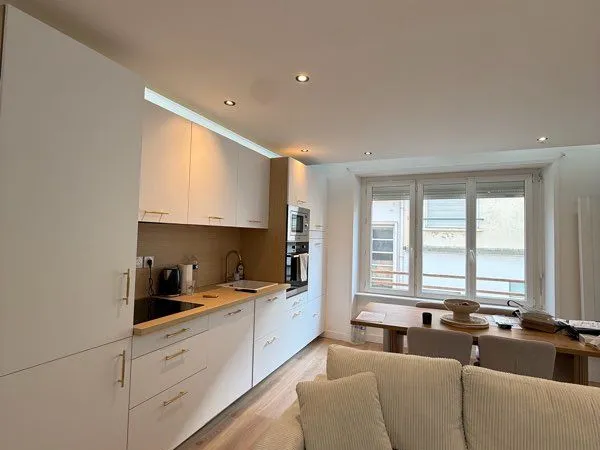 T2 42 m² entièrement rénové + cave 20 m² - Hennebont centre
