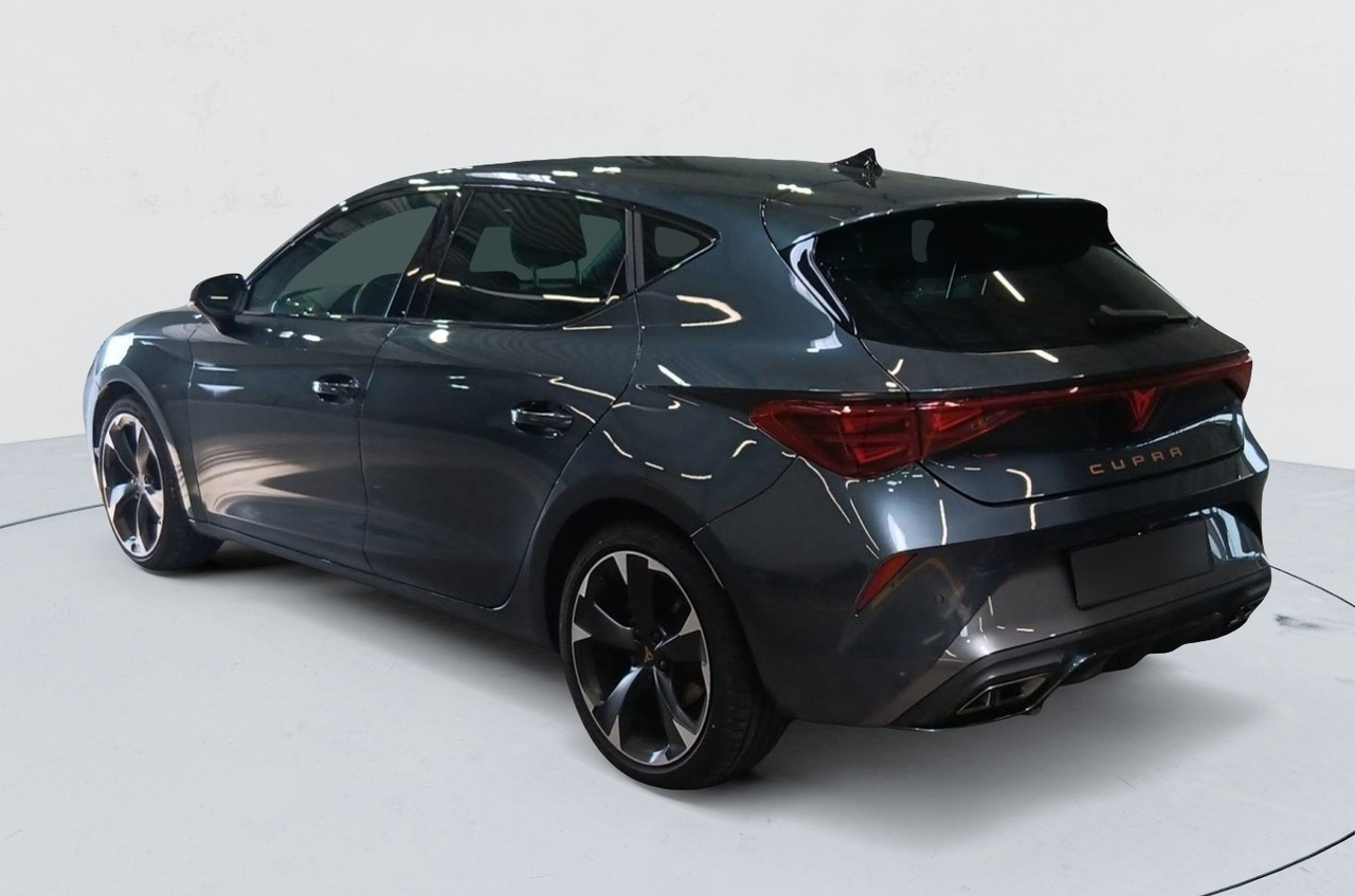 Cupra Leon — photo 4