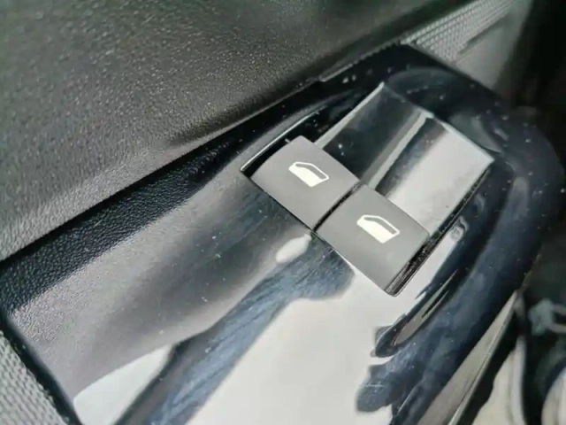 Citroën C3 puretech 110 ch bvm6 max — photo 20
