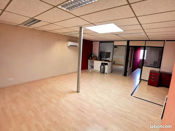 PARTICULIER VEND - Bureaux 65 m² - Lattes / Boirargues - Tram - Parking