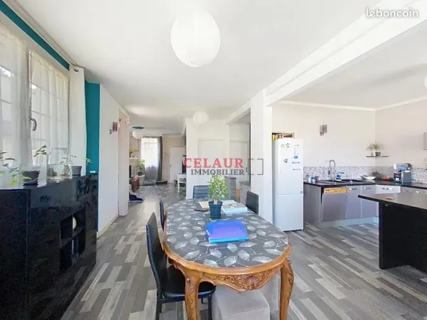 Maison 5 pièces 136 m²