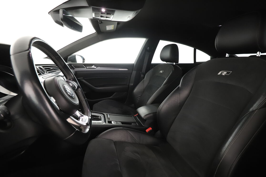Volkswagen Arteon 2.0 TSI R-Line Exclusive DSG7 — photo 9