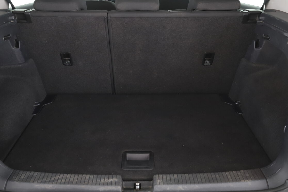 Volkswagen T-Cross 1.0 TSI Lounge — photo 16