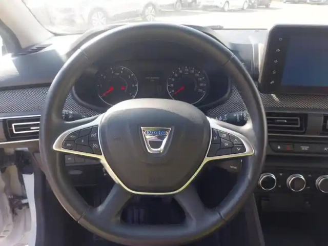 Dacia Jogger eco-g 100 7 places — photo 12