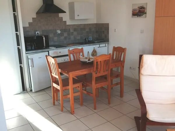 Greoux les bains Studio indépendant 29 m²