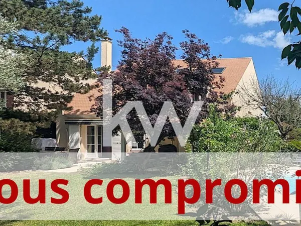 MAISON CONTEMPORAINE AVEC PISCINE - DOMAINE DU PARC