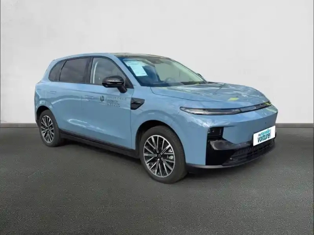 Leapmotor B10 bev 67.1 kwh - 160 kw — photo 3