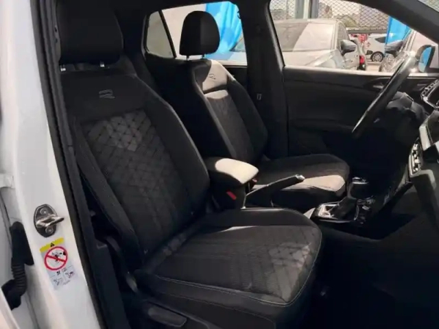 Volkswagen T-Cross 1.0 tsi 116ch r-line edition dsg7 — photo 6