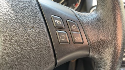 BMW X1 sDrive 18i 150 - Business – 2014 – 119432 km – Essence – Boîte Manuelle — photo 10