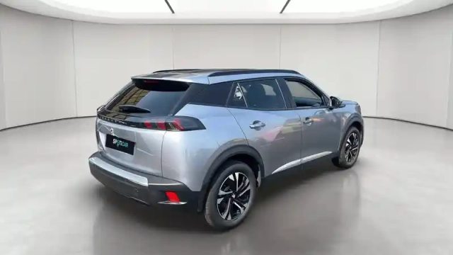 Peugeot 2008 moteur électrique 136 ch — photo 7