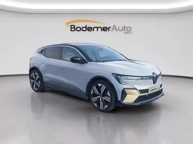 Renault Megane e-tech ev60 220 ch super charge — photo 20