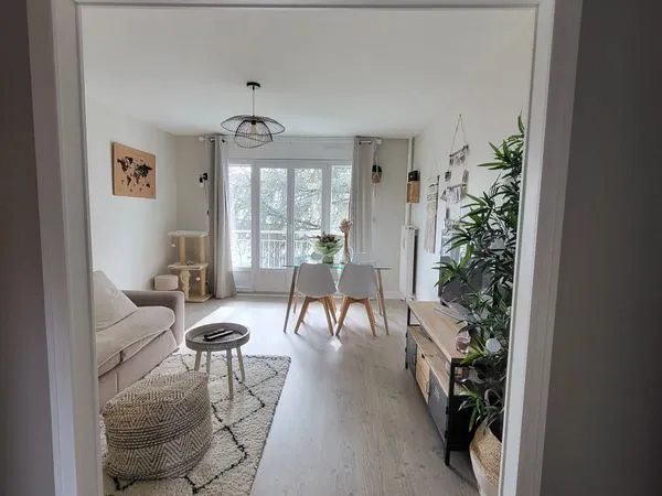T3 65 m² vendu loué - Chaprais Besançon - 2 balcons, parking & cave - Rénové 2020