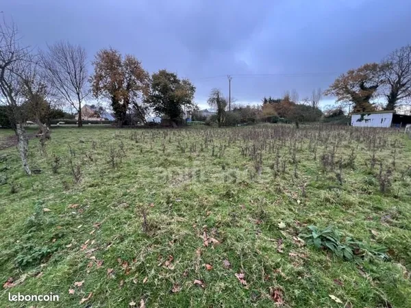 Terrain 997 m² Plelo