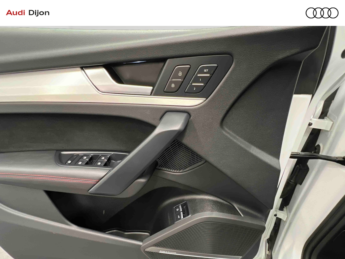 Audi Q5 55 TFSIe 367 S tronic 7 Quattro — photo 17