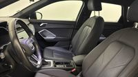 Audi Q3 35 TFSI 150ch Mild Hybrid Design S tronic 7 — photo 12