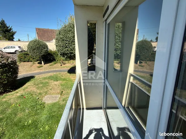 Studio 1 pièce 27 m²