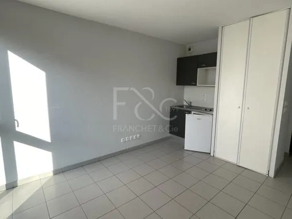 Studio de 20m² - Rue des Fleurs à Villeurbanne