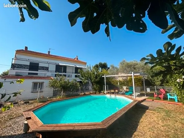Maison 226m2, 6 chambres, piscine, box, jardin