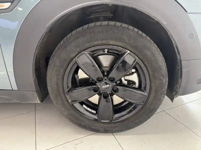 Mini Mini countryman 178 ch all4 bva8 — photo 13