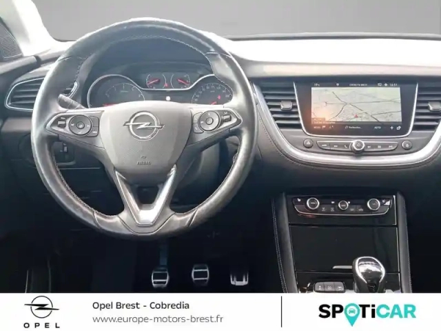 Opel Grandland X 1.2 turbo 130ch ultimate — photo 6