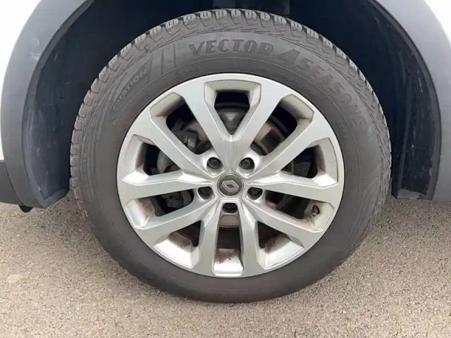 Renault Kadjar blue dci 115 edc — photo 47