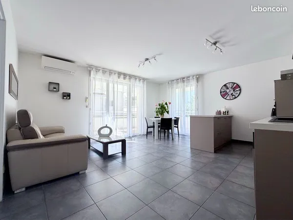 Appartement T5 meublé
