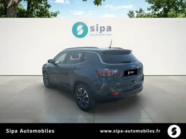 Jeep Compass 1.3 phev t4 190 ch 4xe eawd — photo 3