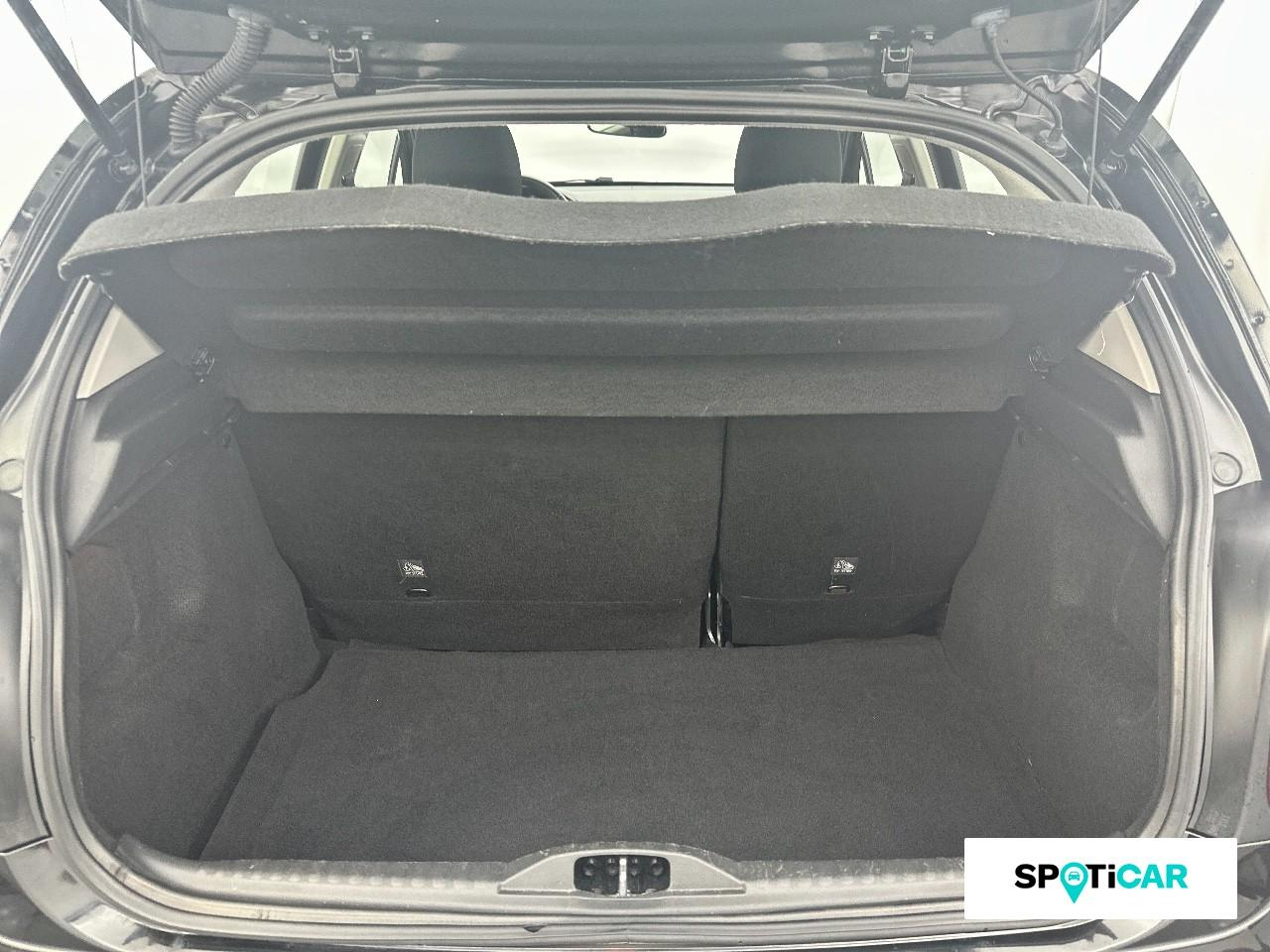 Citroën C3 1.2 puretech 110ch s&s shine business 124g — photo 6
