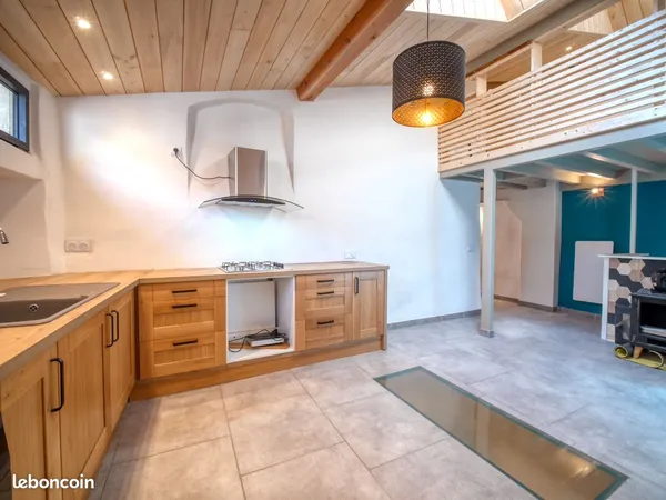 Maison 2 pièces 72 m²