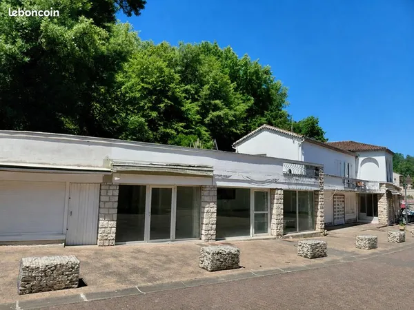 Immeuble 4 pièces 200 m²